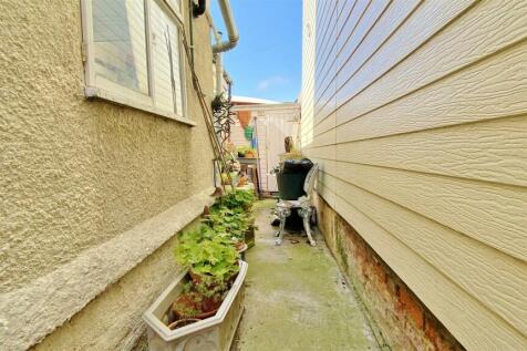 Outside - Rear