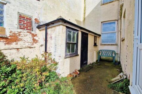 Outside - Rear