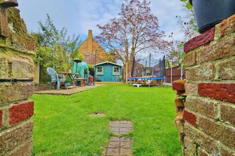 Outside - Rear