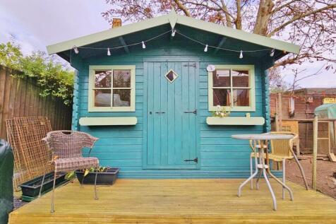 Outside - Rear