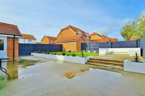 Outside - Rear