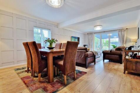 Lounge/Diner