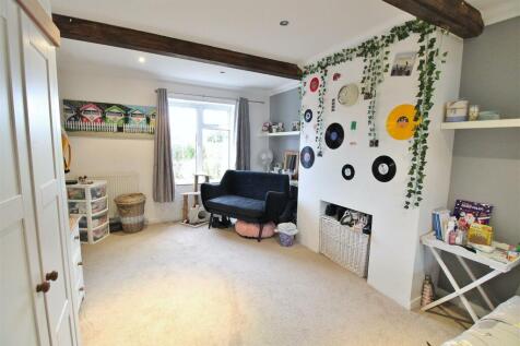 Snug/Bedroom 5