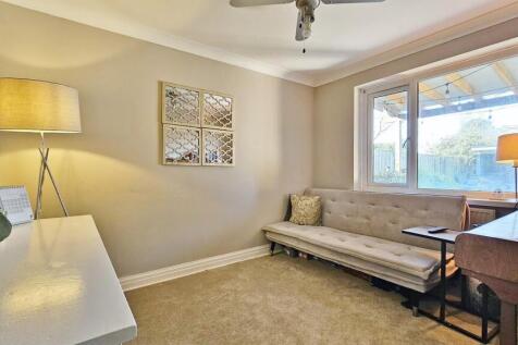 Snug/Office