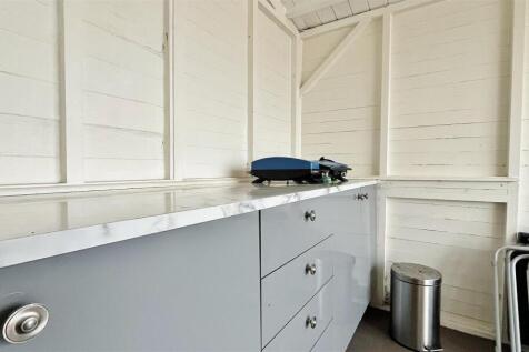 Beach Hut