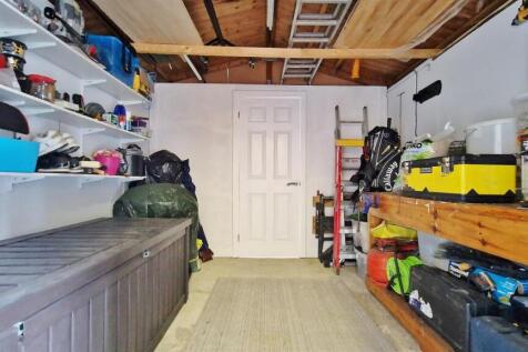 Storage/Workshop