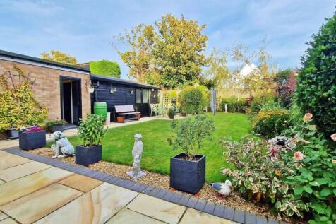 Outside - Rear