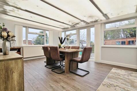 Conservatory/Utility