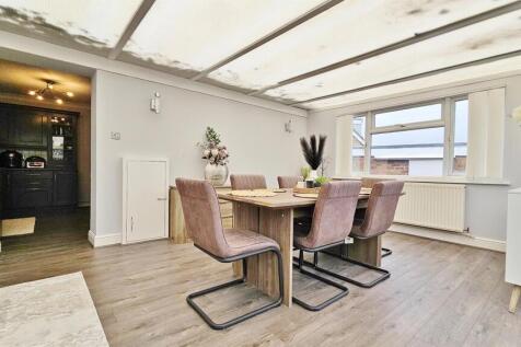 Conservatory/Utility