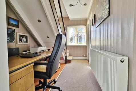 Hall/Study