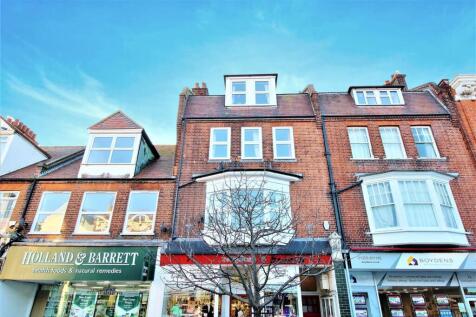 Connaught Avenue.jpg