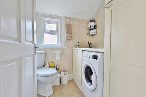 Cloakroom/Utility