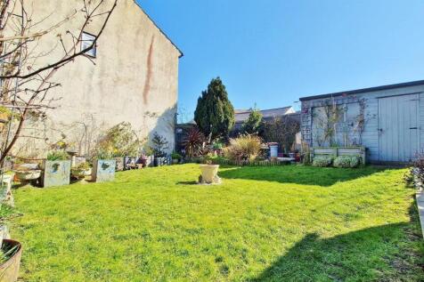 Outside - Rear