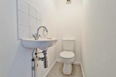 En-Suite Cloakroom