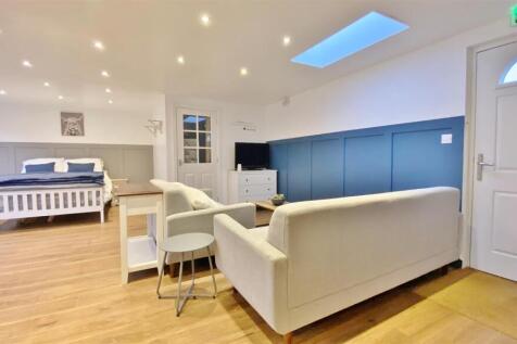 Bespoke Annexe