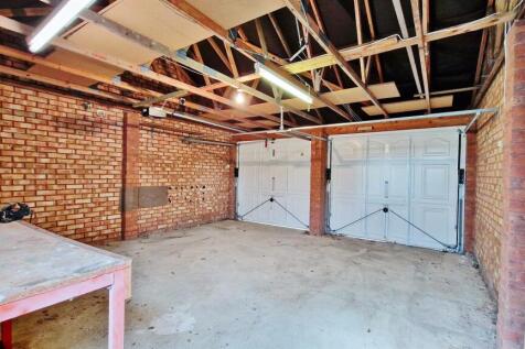 Double Garage