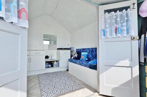 Beach Hut