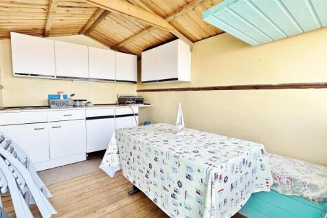 Beach Hut