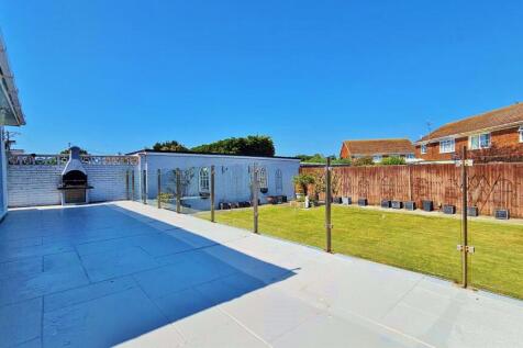 Outside - Rear