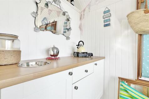 Beach Hut