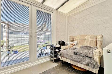 Conservatory/Utility Room
