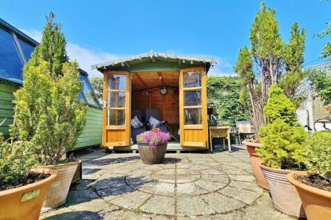 Outside - Rear