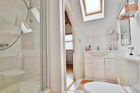 Jack &amp; Jill En-Suite
