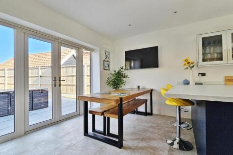 Alternate Kitchen/Diner View