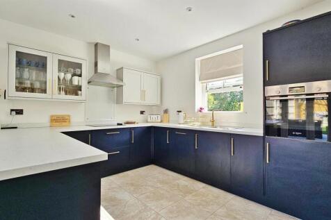 Alternate Kitchen/Diner View