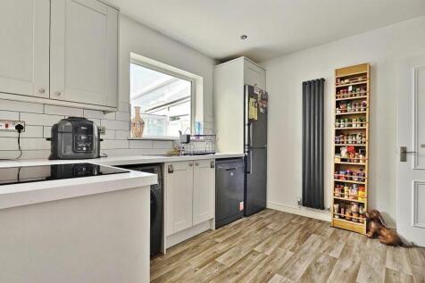 Alternate Kitchen/Diner View