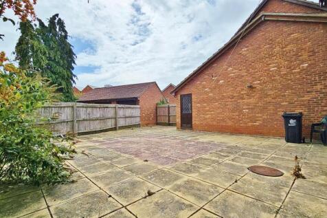 Outside - Rear