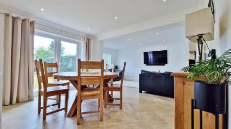 Family Room/Diner