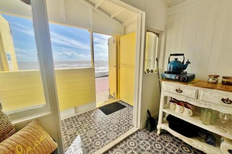 Beach Hut Alternative View