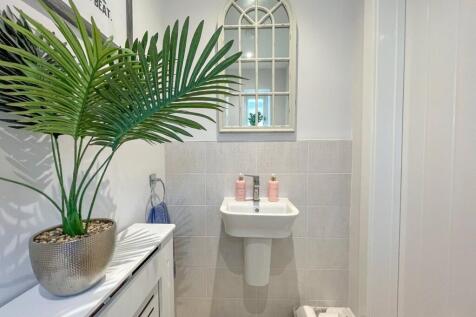 Cloakroom Detail