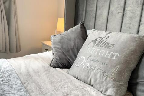 Bedroom Detail