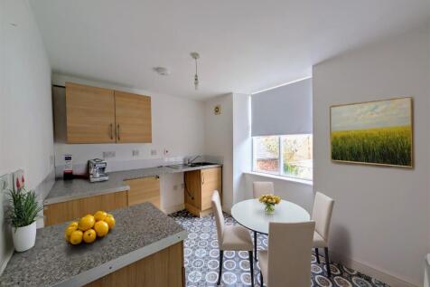 Flat 2 Kitchen
