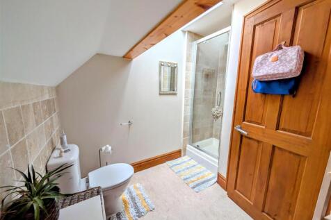 EN-SUITE 2