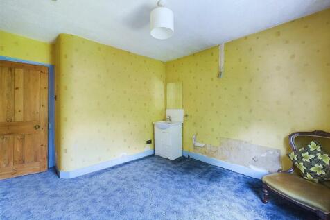 CAM02885G0-PR0179-STILL015.jpg