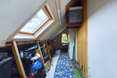 CAM02885G0-PR0179-STILL003.jpg