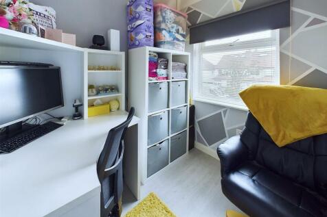 CAM02885G0-PR0185-STILL018.jpg