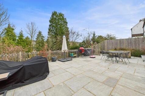 CAM02885G0-PR0337-STILL025.jpg