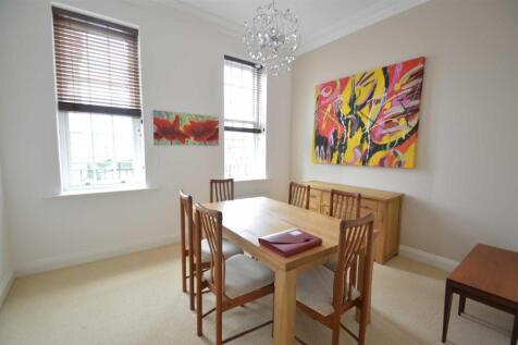 Dining Room.jpg