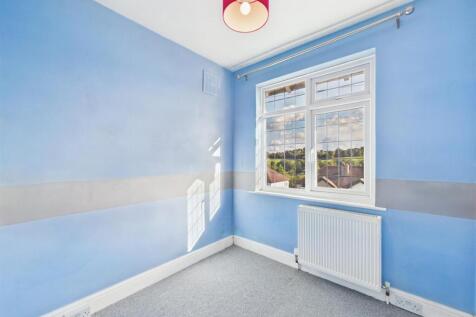 CAM02885G0-PR0480-STILL020.jpg