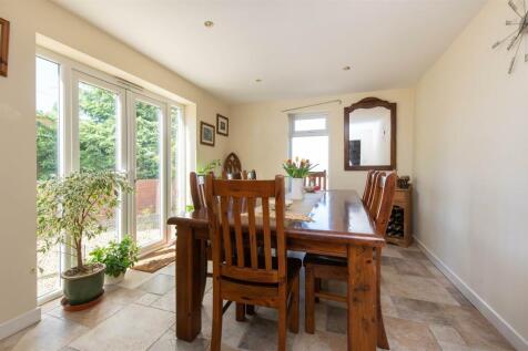 Home Farm Cottage, Watford