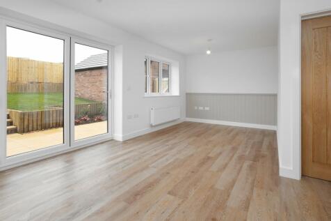 Plot 1, Show home