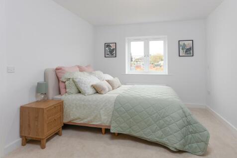 Plot 1, Show home