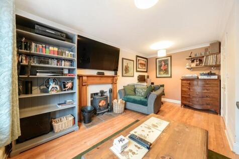 2 Partridge Close