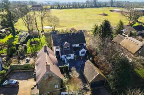 Bentree House, Old Forge Lane
