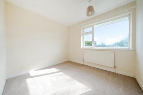 26 Merton Road