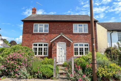 39 Churchill Road, Welton